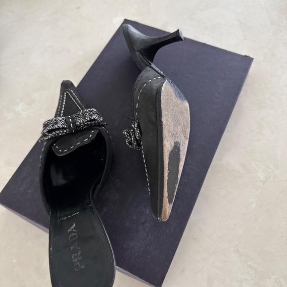 Shoes - Picture 2 of 3